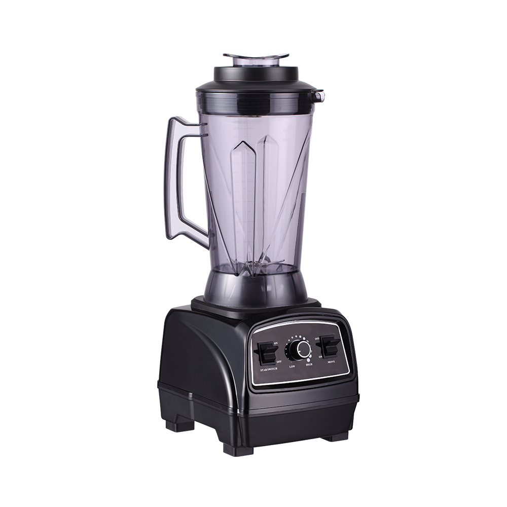 Trituração de ingredientes: benefícios do uso de liquidificadores comerciais